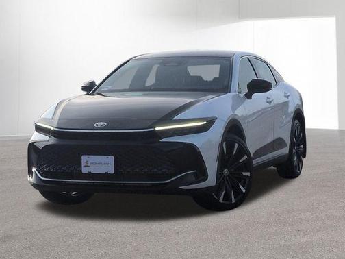 2026 Toyota Crown Platinum