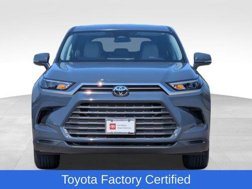 2025 Toyota Highlander LE