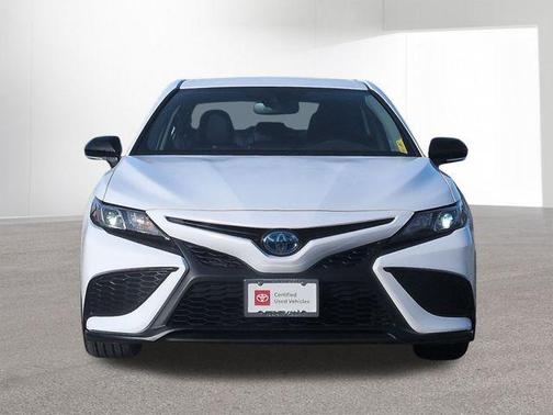 2024 Toyota Camry Hybrid SE