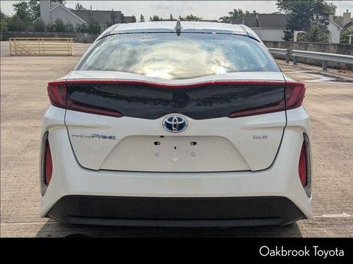 2022 Toyota Prius Prime XLE