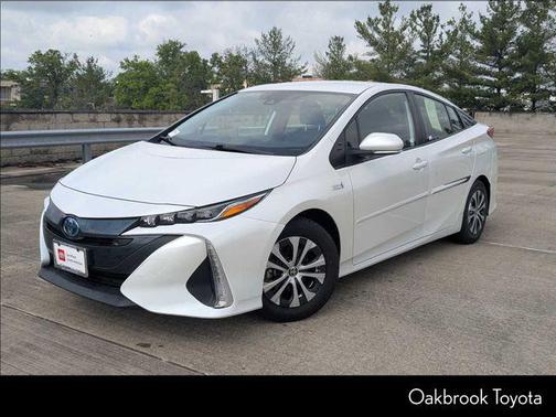 2022 Toyota Prius Prime XLE