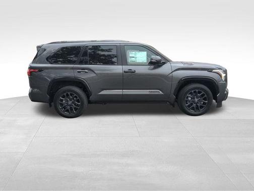 2025 Toyota Sequoia Platinum
