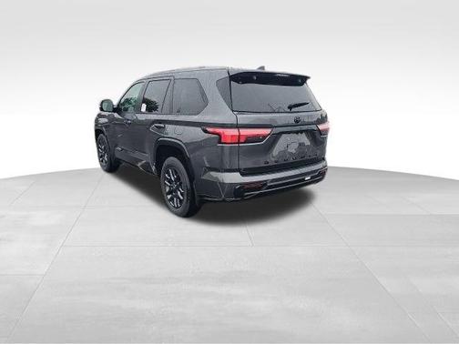 2025 Toyota Sequoia Platinum