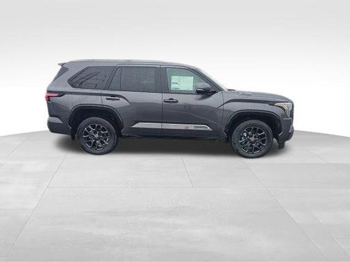 2025 Toyota Sequoia Platinum