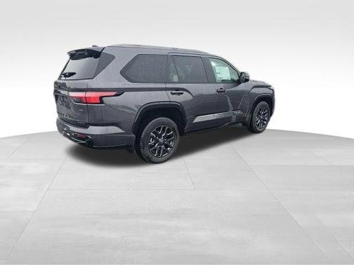 2025 Toyota Sequoia Platinum