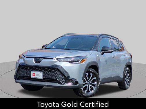 Sonic Silver/Jet Black 2023 Toyota Corolla Cross Hybrid SE