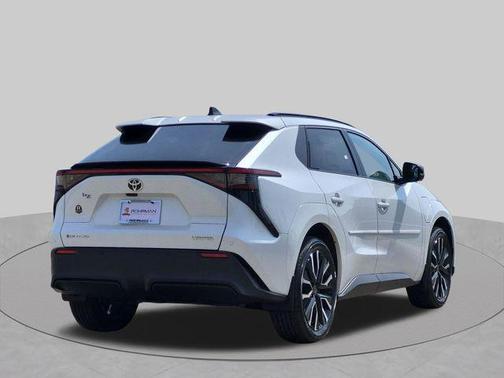 Wind Chill Pearl 2026 Toyota bZ Limited