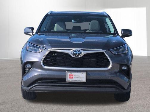 2025 Toyota Highlander Hybrid XLE