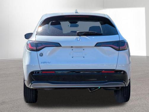 Platinum White Pearl 2026 Honda HR-V EX-L