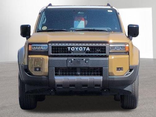 Trail Dust/Gray Scape Roof 2026 Toyota Land Cruiser Base