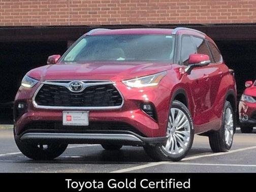 Ruby Flare Pearl 2026 Toyota Highlander Platinum