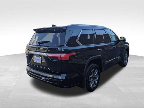 2025 Toyota Sequoia Base