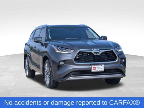 2024 Toyota Highlander Platinum