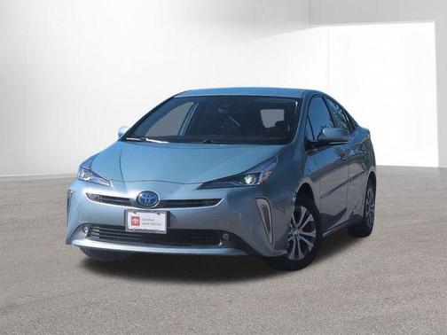 2019 Toyota Prius XLE