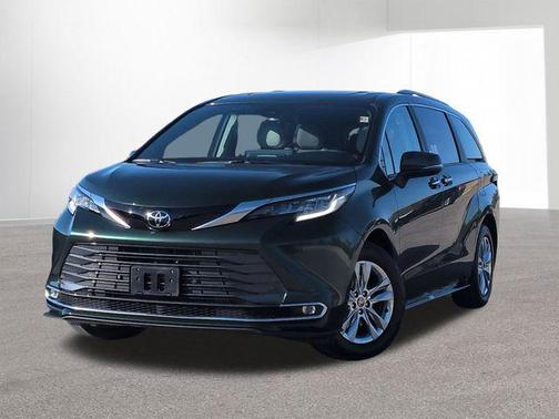 2026 Toyota Sienna Limited