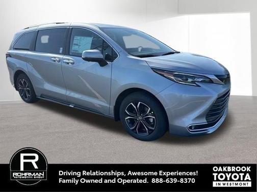 2025 Toyota Sienna Platinum 7 Passenger