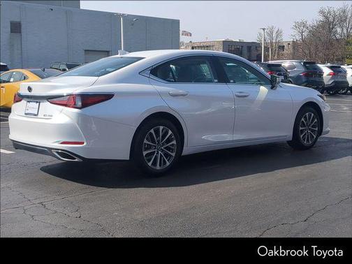 2025 Lexus ES 350 Base