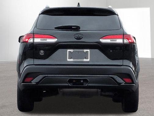 2025 Toyota Corolla Hybrid SE