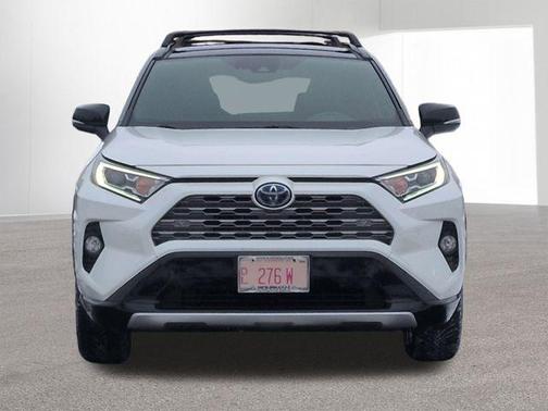 2020 Toyota RAV4 Hybrid SE