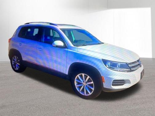 2017 Volkswagen Tiguan 2.0T Wolfsburg Edition