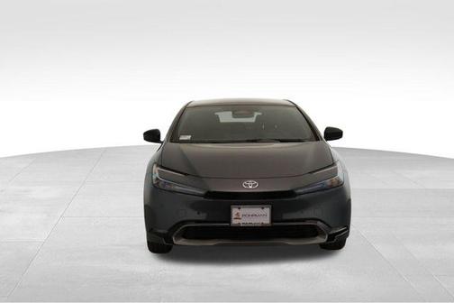 2025 Toyota Prius XLE