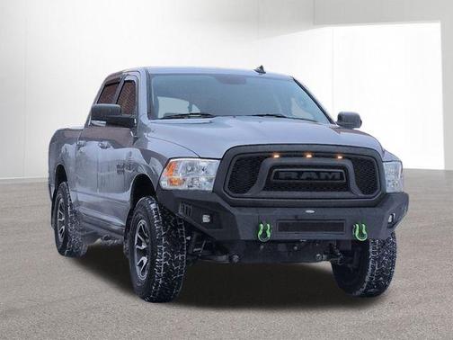 2020 RAM 1500 Classic SLT