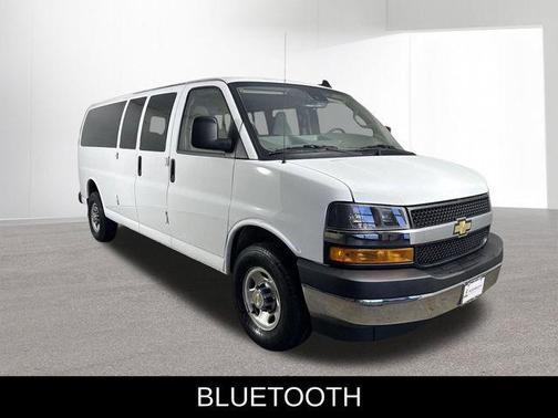Summit White 2024 Chevrolet Express 3500 RWD 3500 Extended Wheelbase LT