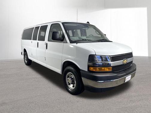 Summit White 2024 Chevrolet Express 3500 RWD 3500 Extended Wheelbase LT