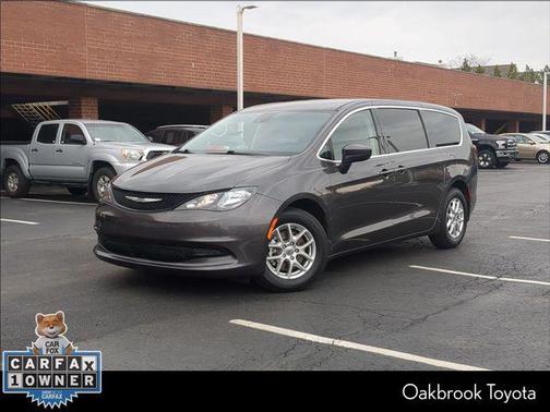 2023 Chrysler Voyager LX