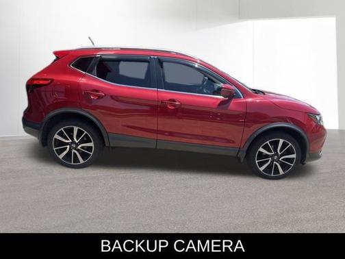 Palatial Ruby 2017 Nissan Rogue Sport SL