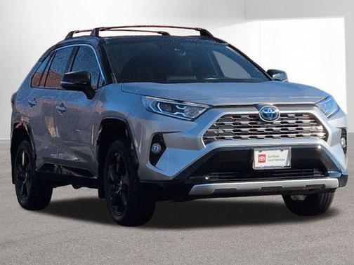 2021 Toyota RAV4 Hybrid SE