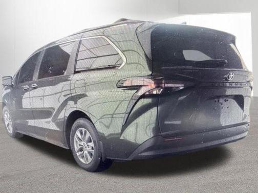 Cypress 2024 Toyota Sienna LE