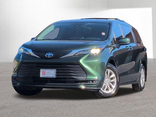 Cypress 2024 Toyota Sienna LE
