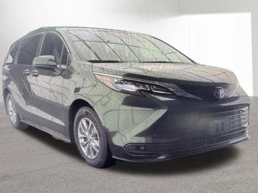 Cypress 2024 Toyota Sienna LE