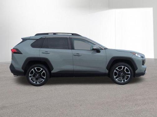 2021 Toyota RAV4 Adventure