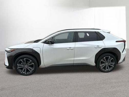 2023 Toyota bZ4X Limited