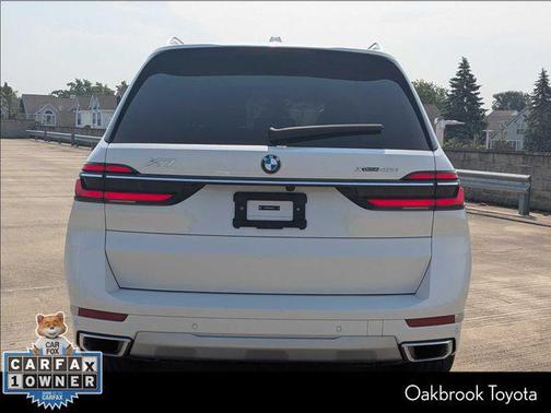 2025 BMW X7 xDrive40i