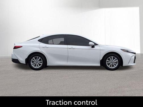 Ice Cap 2025 Toyota Camry LE