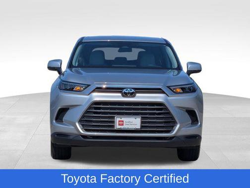 2025 Toyota Highlander LE