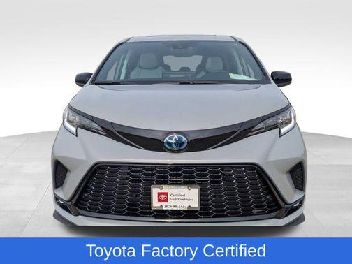 2025 Toyota Sienna XSE 7 Passenger