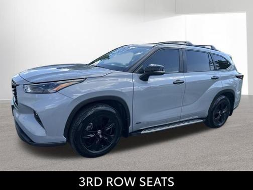 Cement 2024 Toyota Highlander Hybrid XLE