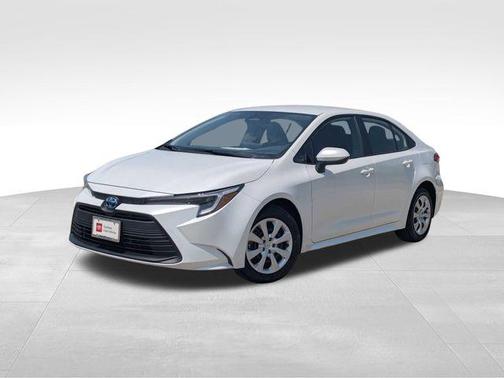 2025 Toyota Corolla Hybrid SE