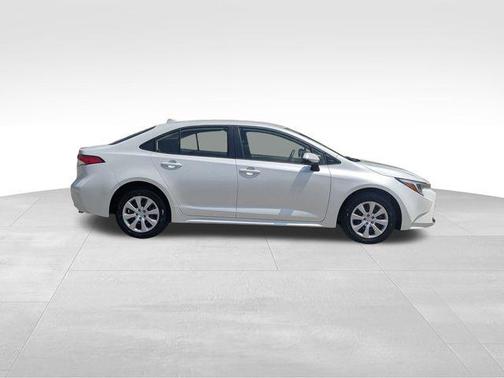 2025 Toyota Corolla Hybrid SE