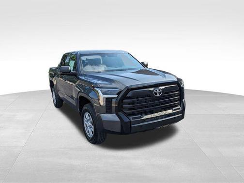 2025 Toyota Tundra SR