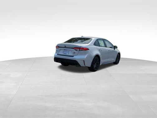 2025 Toyota Corolla Hybrid SE