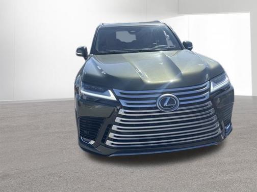 Nori Green Pearl 2025 Lexus LX 700h Ultra Luxury
