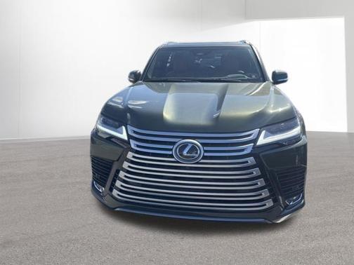 Nori Green Pearl 2025 Lexus LX 700h Ultra Luxury