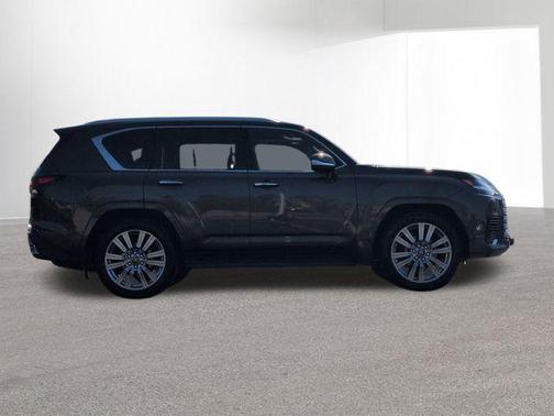 Nori Green Pearl 2025 Lexus LX 700h Ultra Luxury