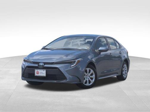 2025 Toyota Corolla Hybrid SE