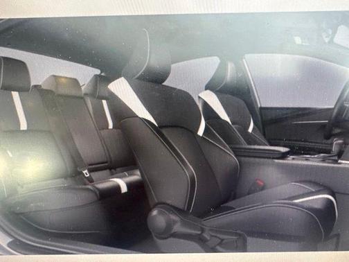 Ice Cap 2026 Toyota Camry SE